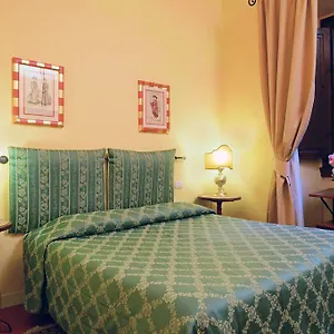 https://la-casa-del-garbo-luxury-rooms-suite.it-tuscanyhotel.com